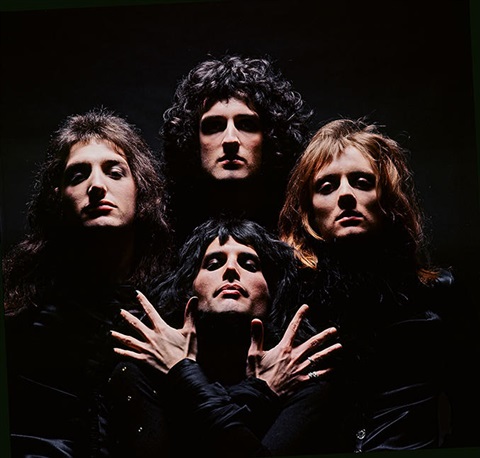 This image has an empty alt attribute; its file name is mick-rock-queen-ii-variant-album-cover-photograph.jpg